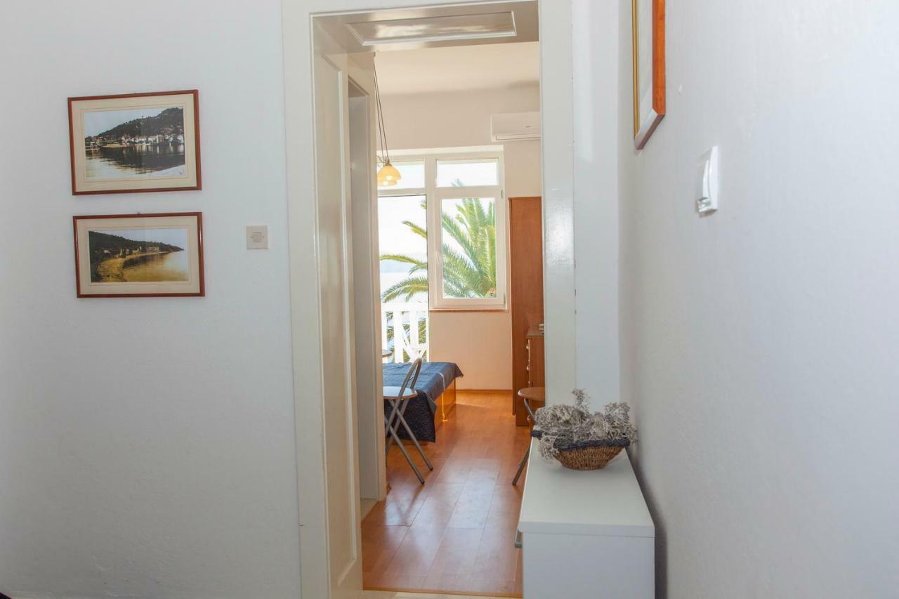 Apartments Lara Podgora Exterior photo